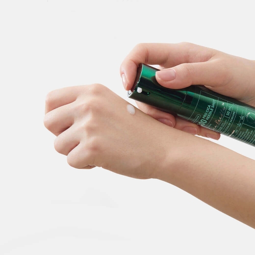 VT ����������� ������-��������� � ����������� (���������) � ���������, Cosmetics PRO Cica Reedle Shot 300 ���� 3
