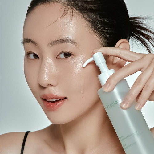Fraijour        , Heartleaf Pore Melting Cleansing Oil  4