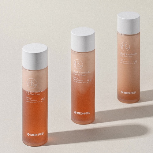MEDIPEEL  -      Hyal Kombucha Tea-Tox Toner  5