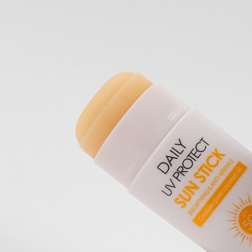 FarmStay       Daily UV Protect Sun Stick Spf 50+ Pa+++  4