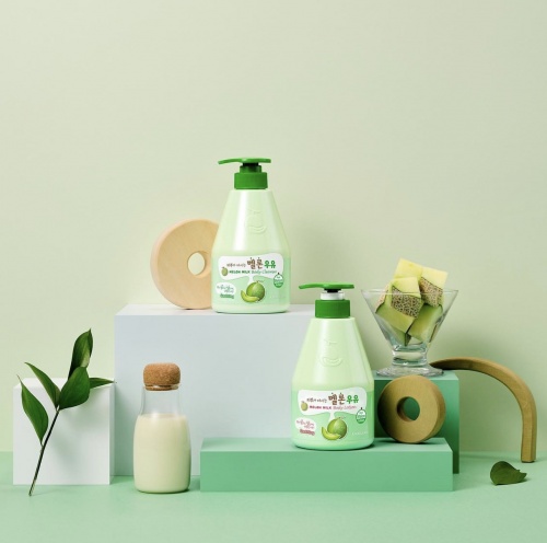 Kwailnara  -       Melon milk body cleanser soothing  4