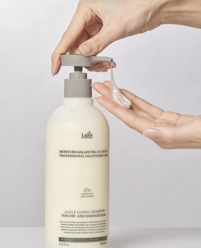 Lador         Moisture balancing shampoo  2