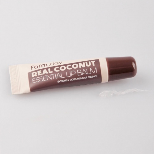 FarmStay       Real coconut essential lip balm  4