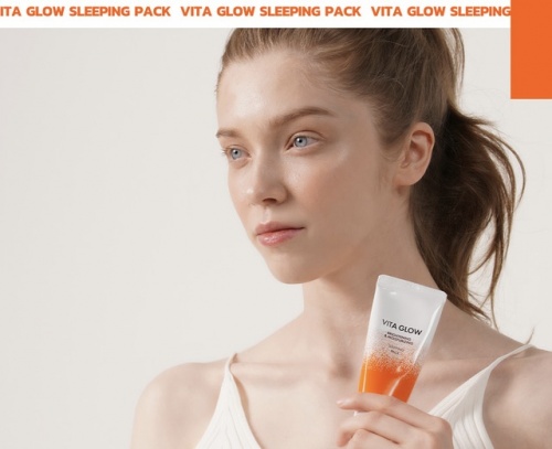 J:on        Vita glow sleeping pack  2