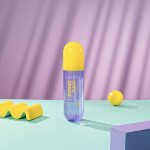 Spark&Glow Спрей-мист для тела и волос с ароматом соленой карамели, Sweet Rush Purple Toffee Body Mist фото 3 Spark&Glow Спрей-мист для тела и волос с ароматом соленой карамели, Sweet Rush Purple Toffee Body Mist фото 3