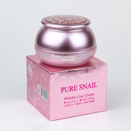 Bergamo Крем для лица с муцином улитки  Pure snail wrinkle care cream фото 2
