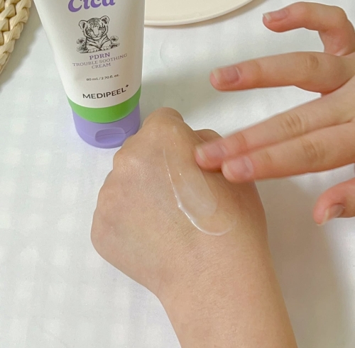 MEDIPEEL    ,   , Young Cica PDRN Trouble Soothing Cream  4