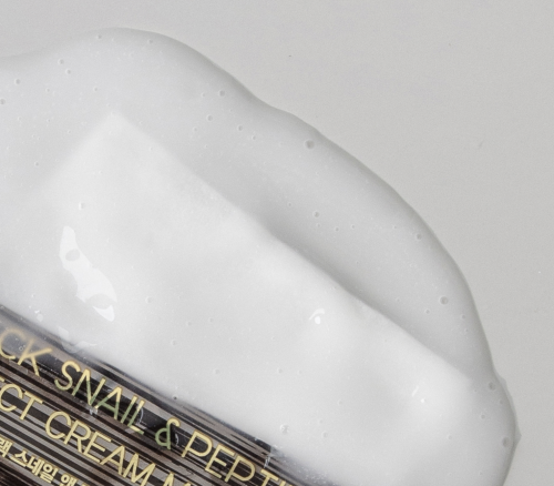 FarmStay �������� ����-����� � ������� ������ ������ � ���������, Black Snail & Peptide9 Perfect Cream Mask ���� 4