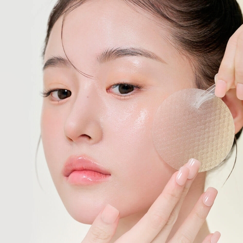 Biodance        , Vita Niacinamide Gel Toner Pad  4