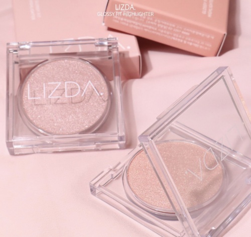 Lizda     ,  02 Rose Coral, Glossy Fit Highlighter  4