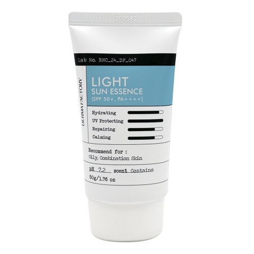 Derma Factory     , Light Sun Essence SPF50+ PA++++