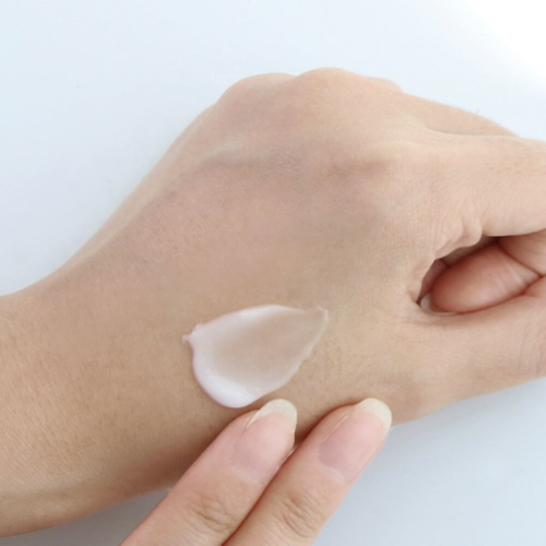 Dr. Althea ˸      , Water Glow Cream  3